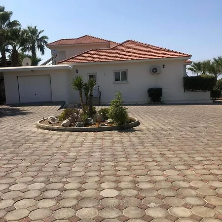 Palace, Private Pool, Sea Mountain Views , Spacious Beautiful *