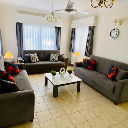 Palace, Private Pool, Sea Mountain Views , Spacious Beautiful