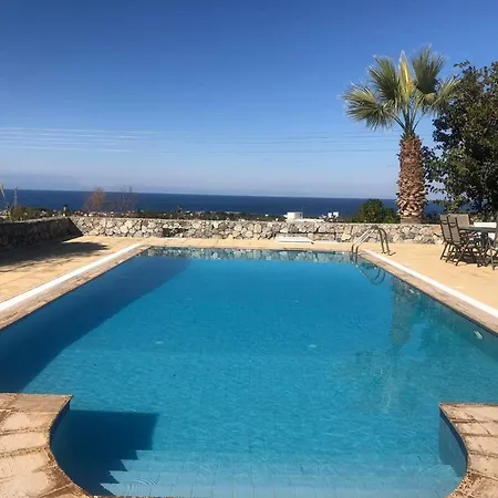 Villa Palace, Private Pool, Sea Mountain Views , Spacious Beautiful *
