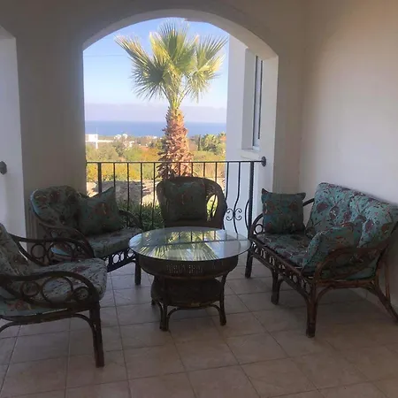 Villa Palace, Private Pool, Sea Mountain Views , Spacious Beautiful *
