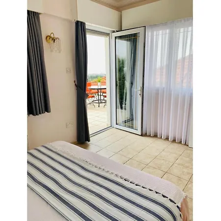 Palace, Private Pool, Sea Mountain Views , Spacious Beautiful *